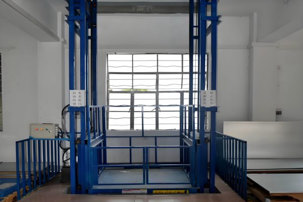 液壓升降設備貨物垂直運輸