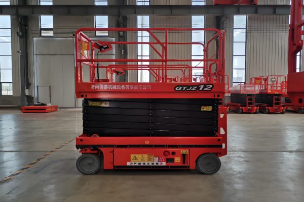 自行剪叉式升降機(jī)_多場景高效作業(yè)的理想之選